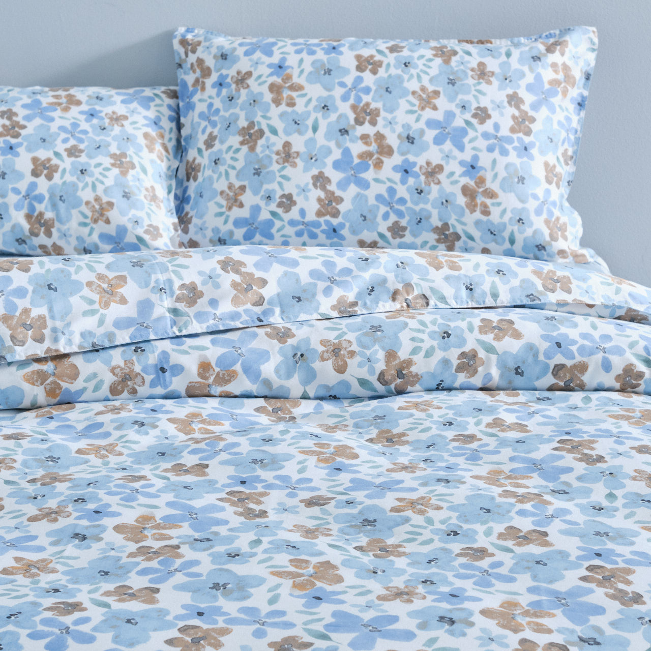 Modella Quilt Cover Set - Pansy | Canningvale