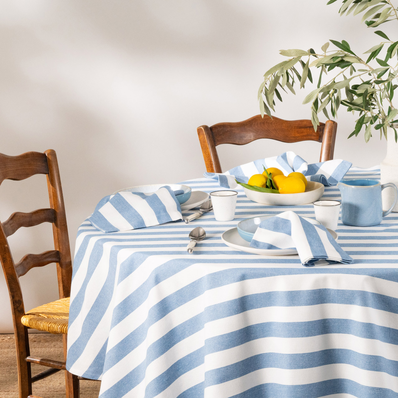 Cucina Chambray Stripe Round Tablecloth